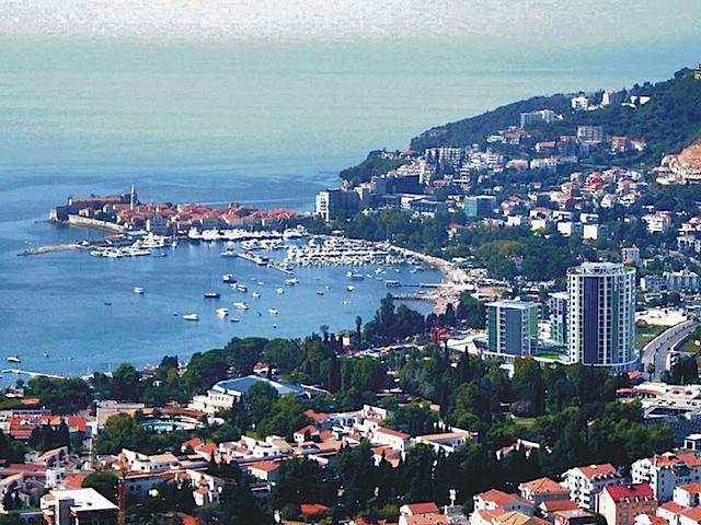 Вид на жительство в Черногории можно будет получить на основании владения недвижимостью